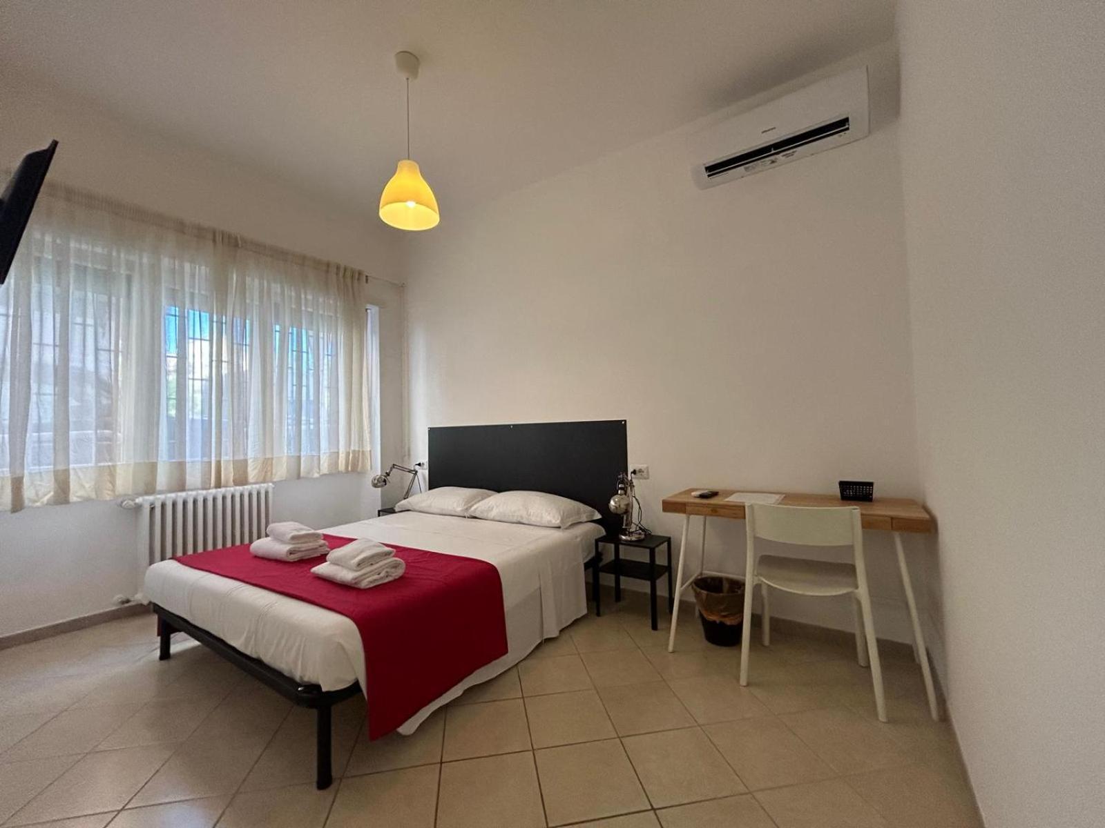 Peppe'S Bed Hotel Rome Exterior photo