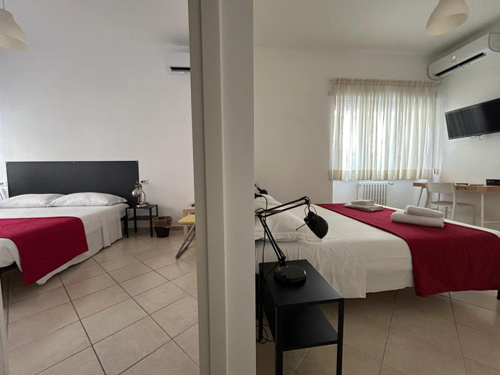 Peppe'S Bed Hotel Rome Exterior photo